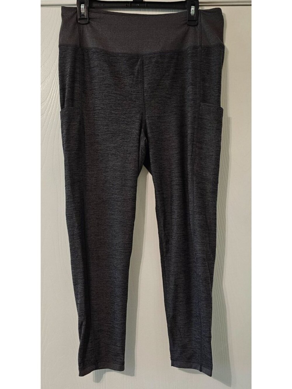Sonoma Goods For Life Hi-Waisted Gray Heathered Capri Leggings Pockets L Comfort